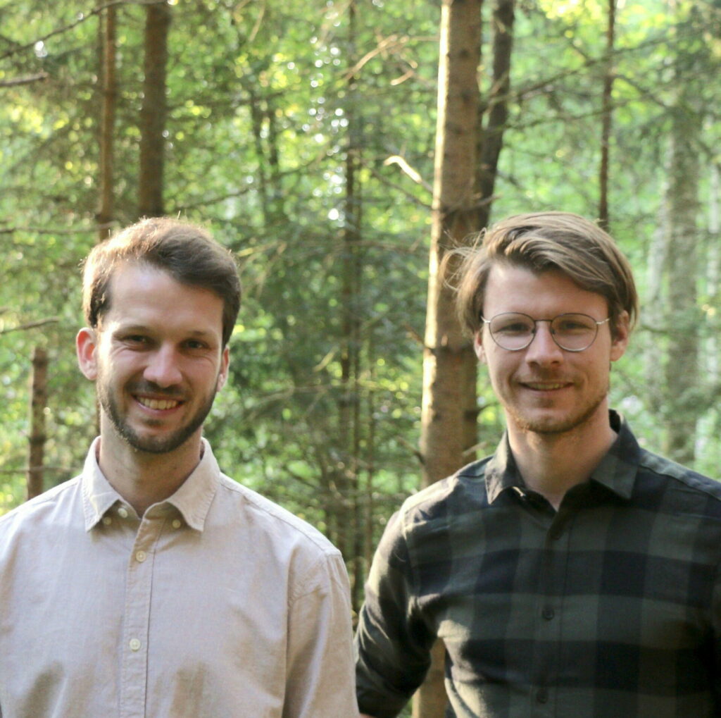 Christian und Thomas Huber im Wald